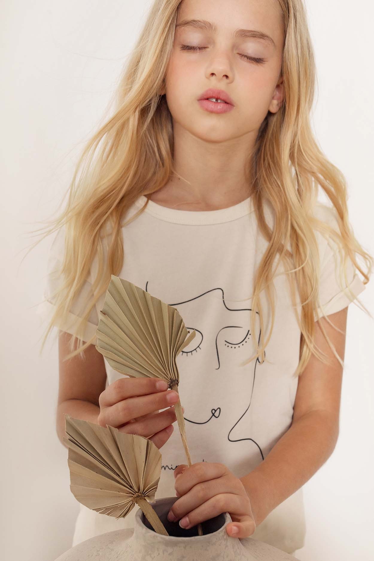 "DREAM GIRL" T-SHIRT