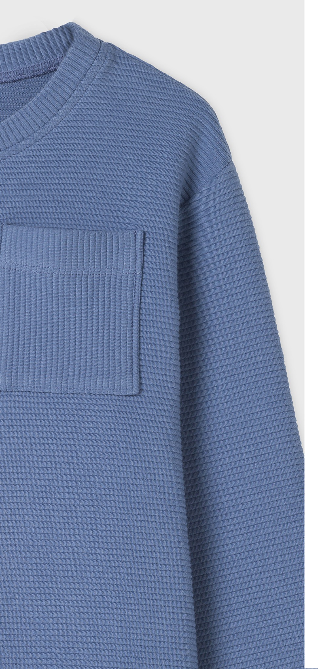 BLUE POCKET DETAIL SWEATSHIRT