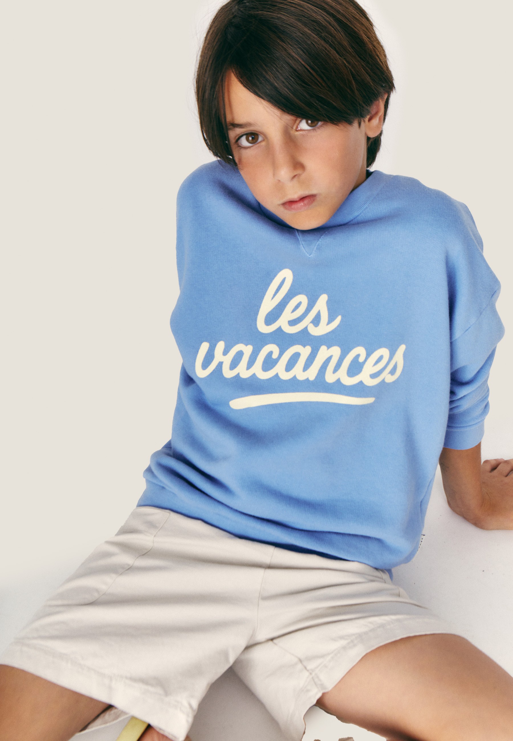 LES VACANCES SWEATSHIRT