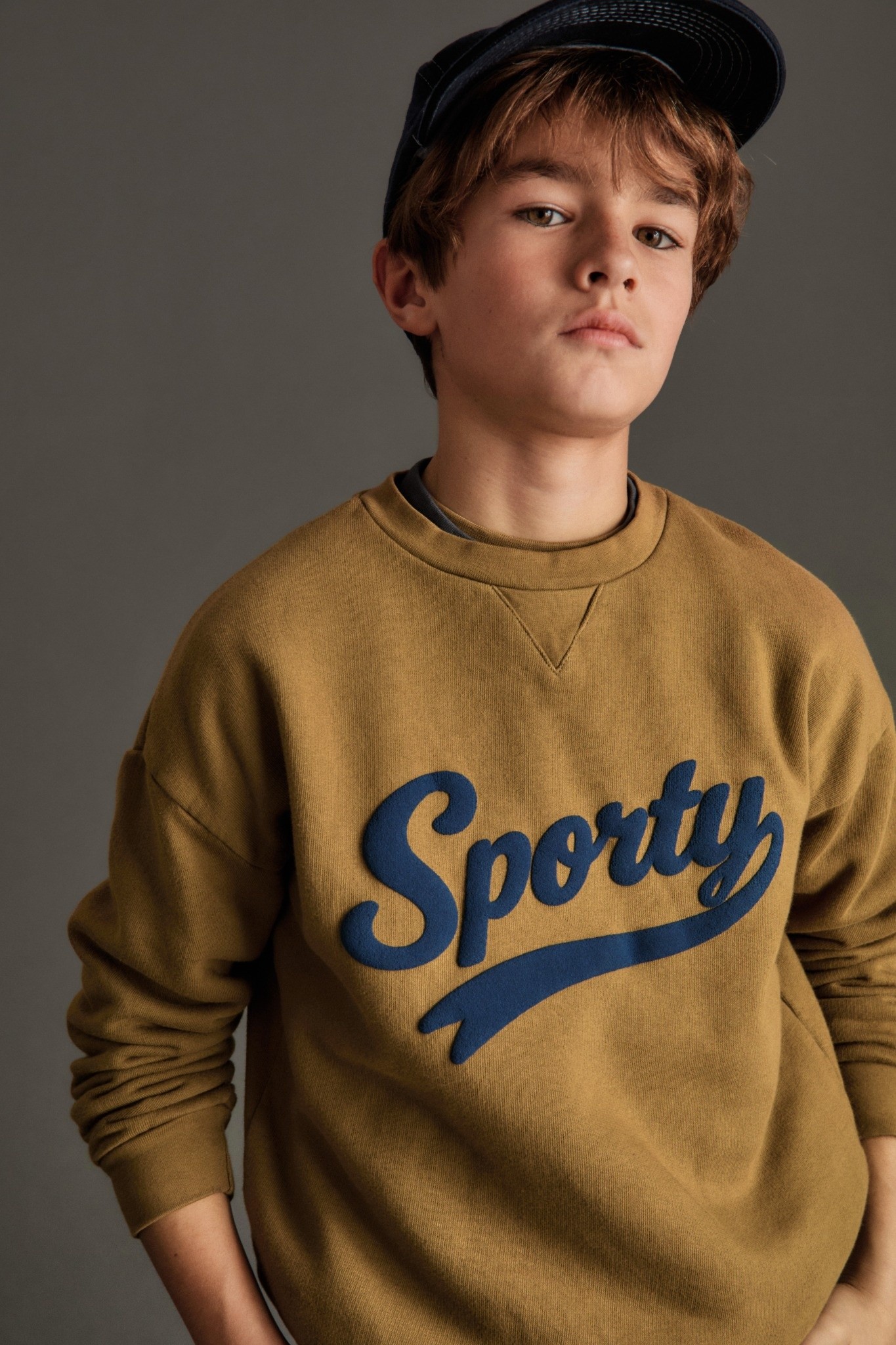 SPORTY FLEECE SWEATSHIRT